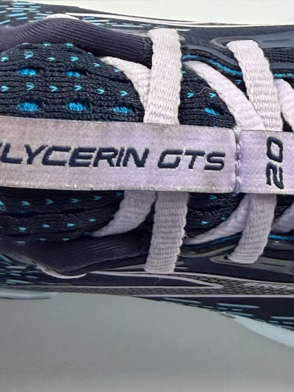 Brooks Women’s Glycerin GTS 20 Running Shoes — Navy with Pink Accents